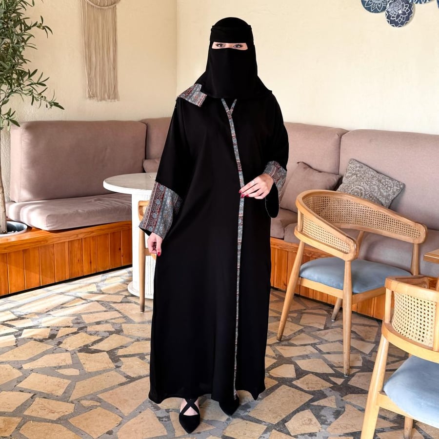 عباية جود رقمها 99