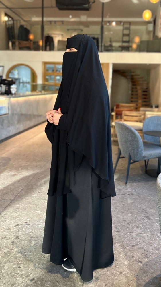 خمار إسلامي + نقاب ملكي