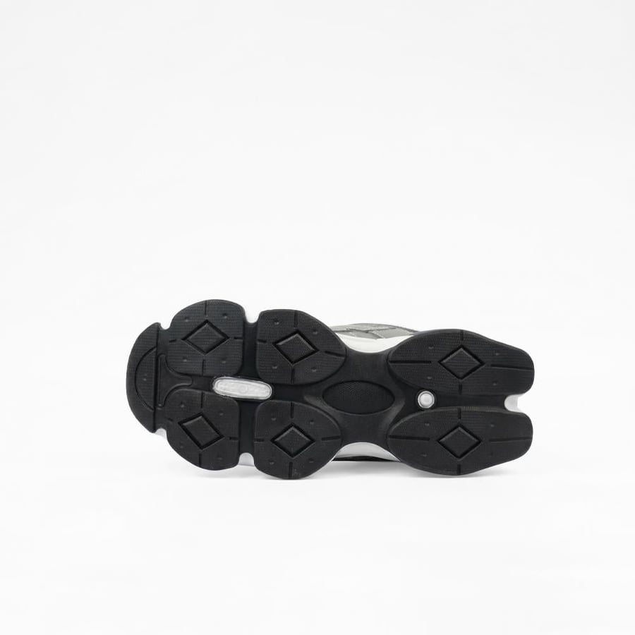 New Balance men's gray