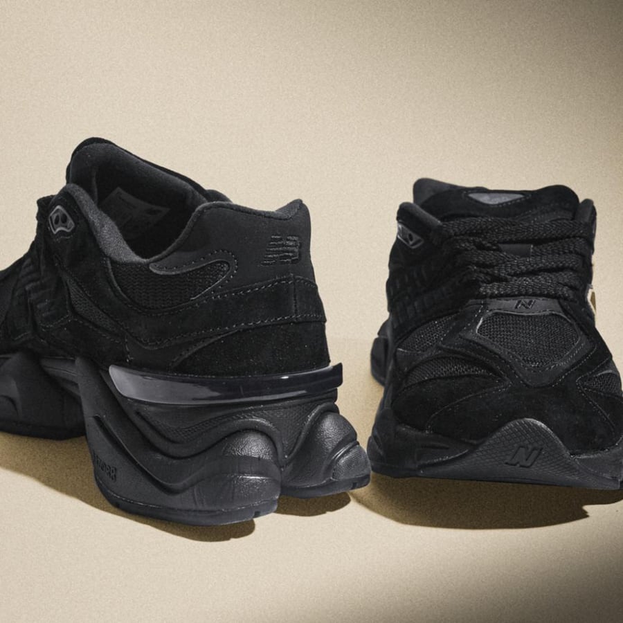 New Balance men's shoes black