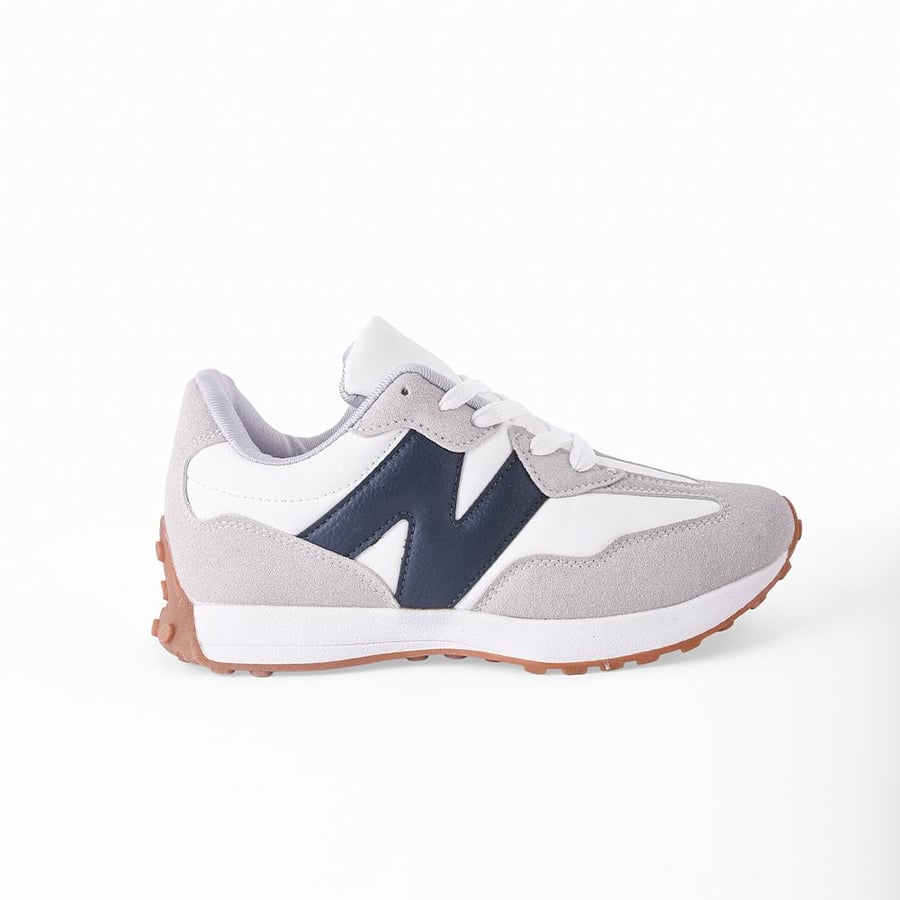 New Balance women's two-tone shoes