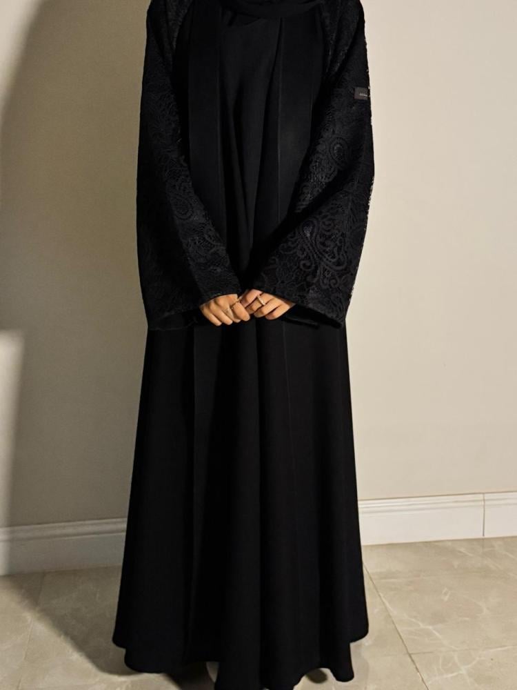 عباية ساره