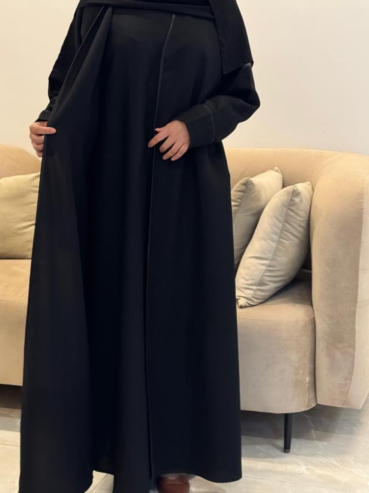 Aisha's abaya
