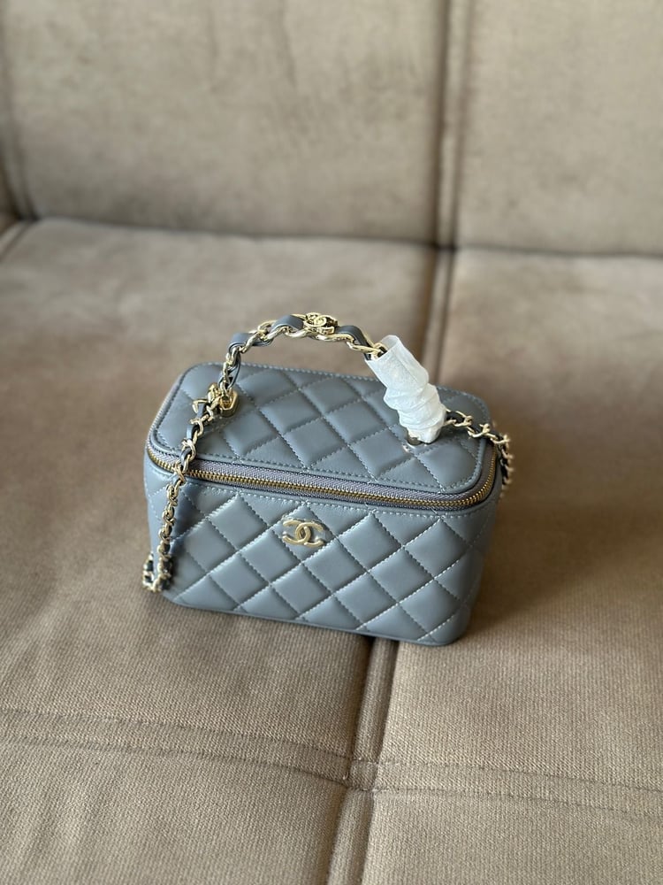 حقيبة شانيل 24 سم Chanel Bag 24 cm