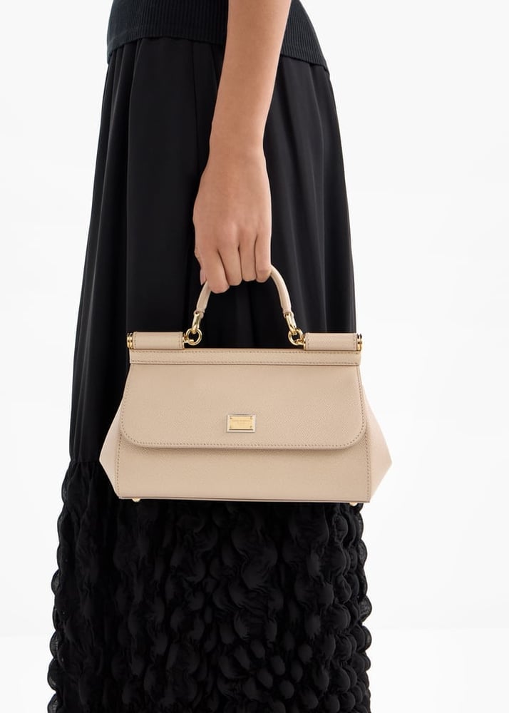 شنطة دولتشي اند غابانا Dolce طويله 26 سم Dolce Gabbana Bag 26 cm