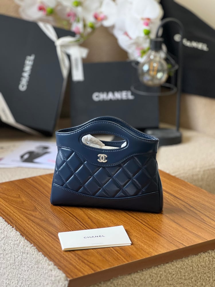 شنطة شانيل 20 سم كحلي | Chanel Bag 20 cm Navy