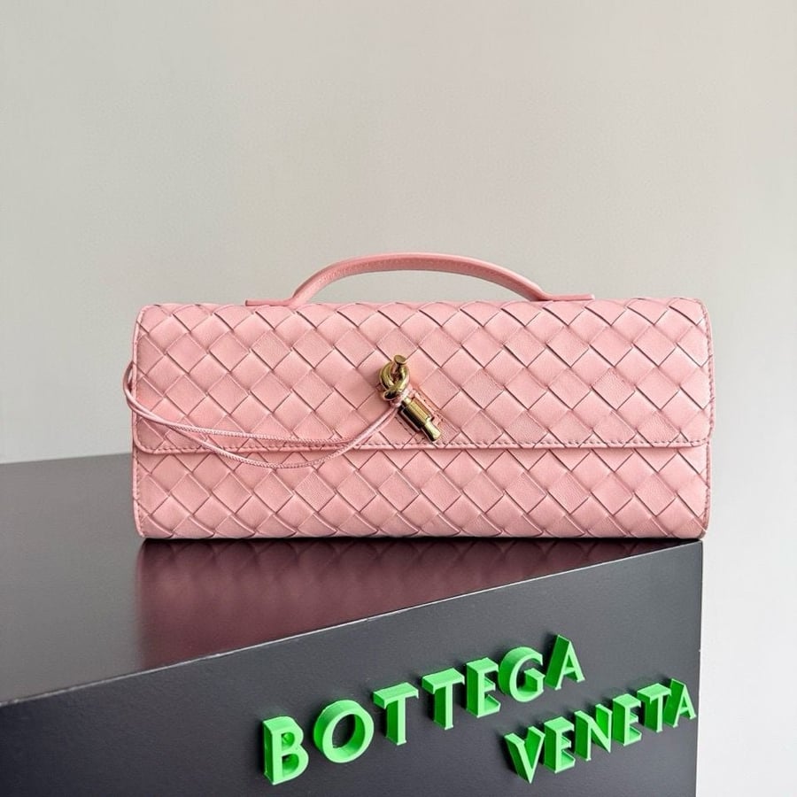 باوتش كلاتش بوتيغا 31 سم Bottega Veneta Clutch 31 cm
