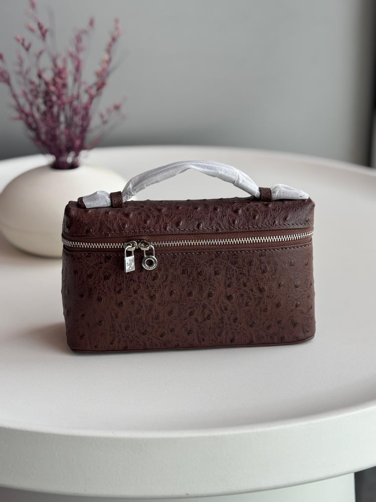 شنطة لورو بيانا مقاس 19 سم Loro Piana Bag 19 cm