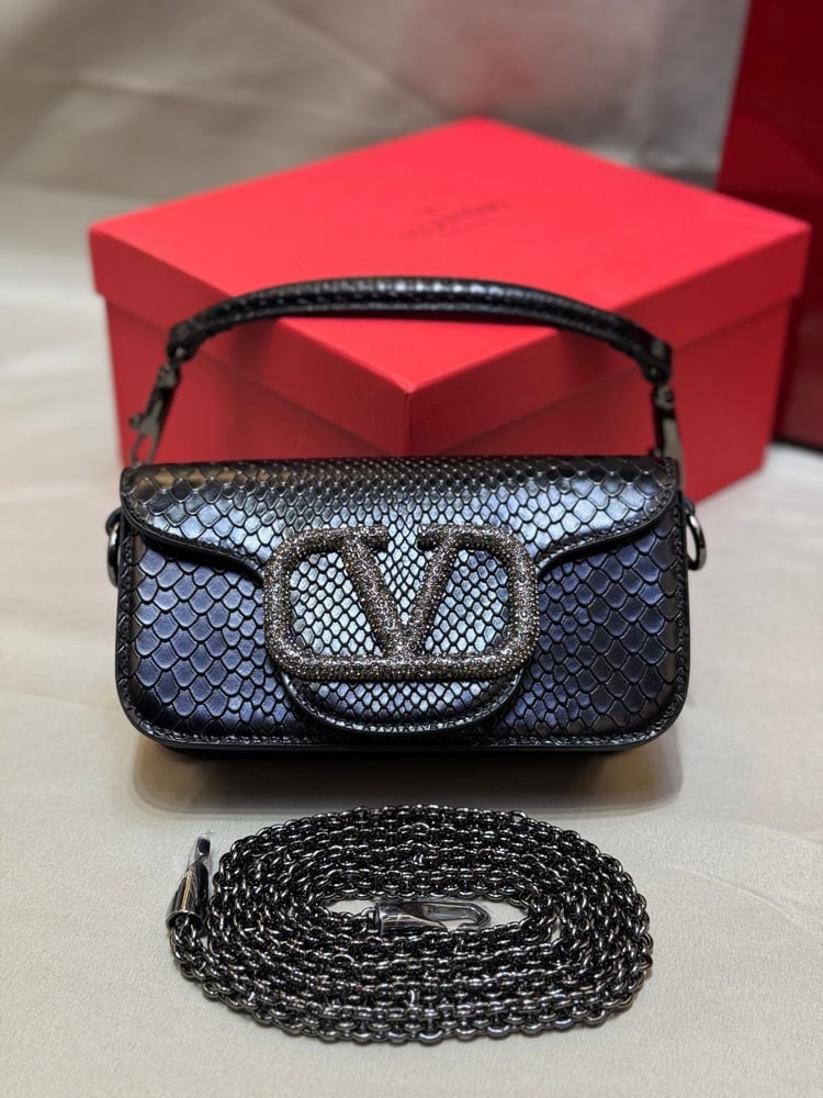 شنطة فالنتينو Valentino Bag