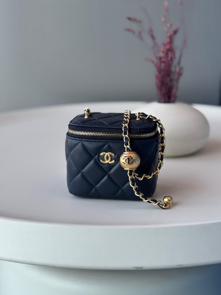 شنطة شانيل بوكس ميني | Chanel Box Small Bag