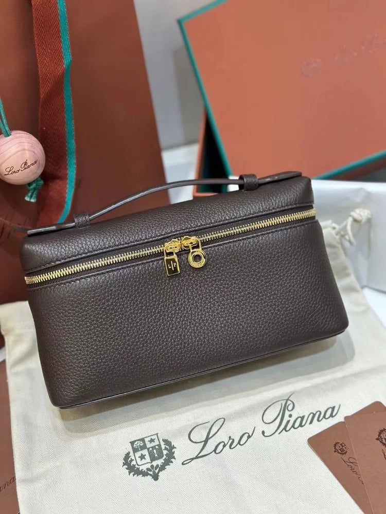 شنطة لورو بيانا 19 سم Loro Piana Bag 19 cm