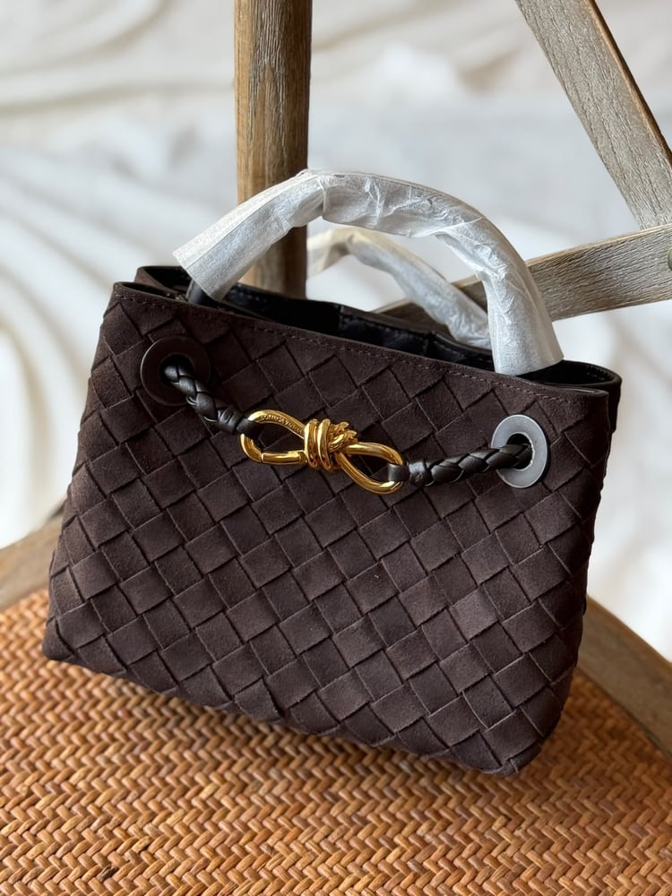 شنطة بوتيغا 20 cm