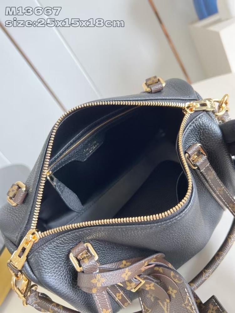 شنطة لويس فيتون 25 cm اسود