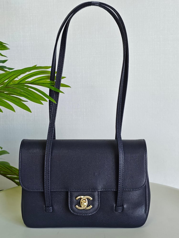 شنطة شانيل 22 سم Chanel Bag 22 cm