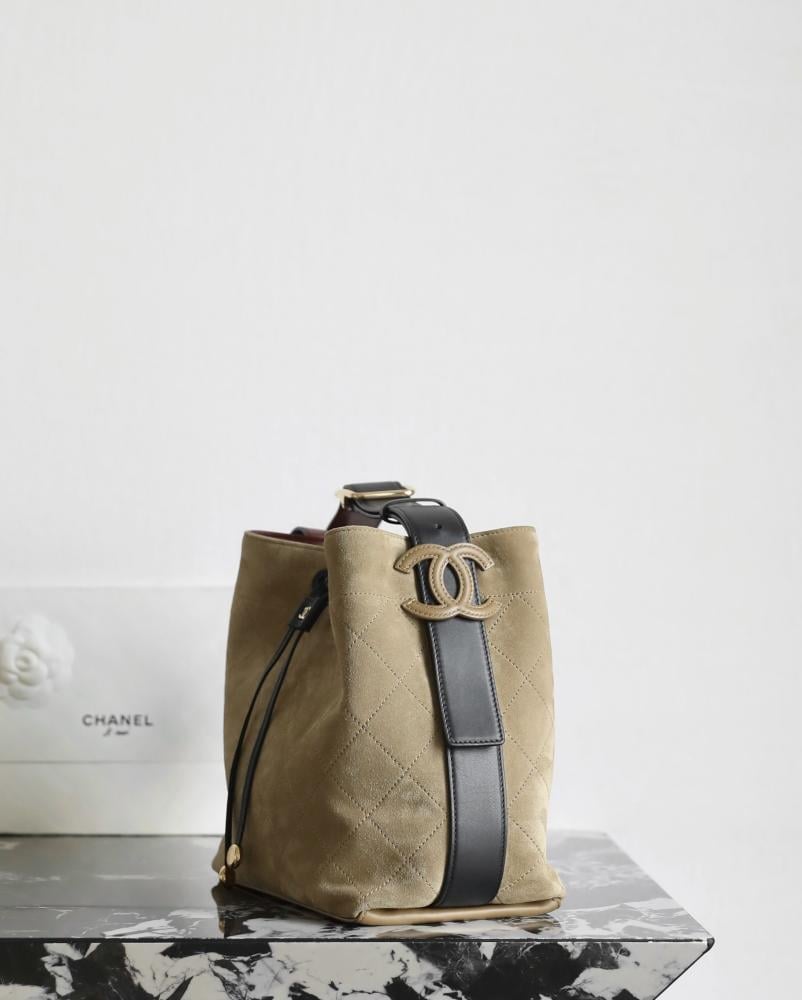 شانيل 26B مقاس 23cm