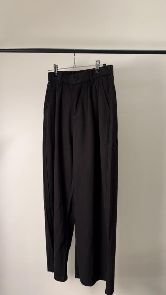 Wide leg