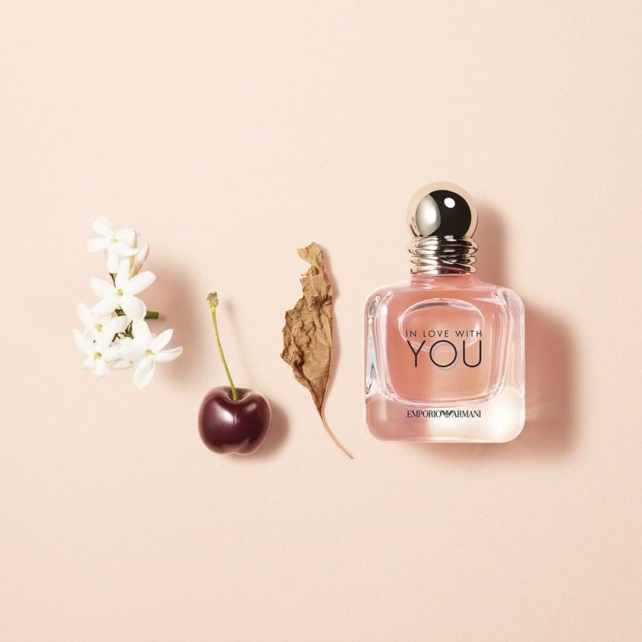 عطر جورجيو ارماني ان لوف ويذ يو او دو بارفيوم