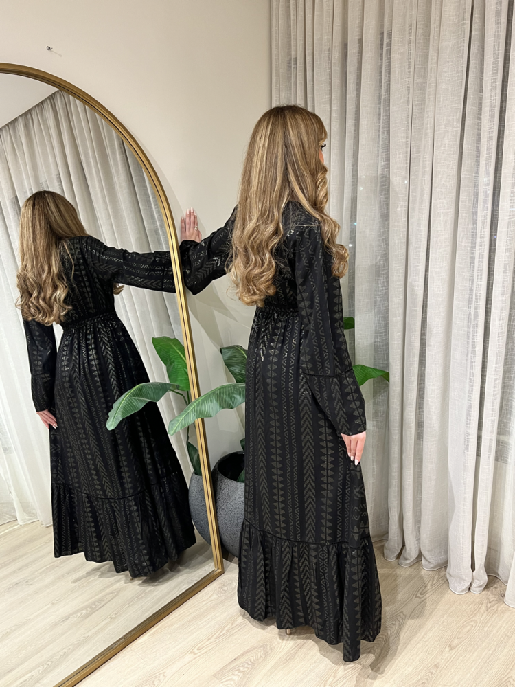 جاكيت باكمام طويلة واسعه - اسود