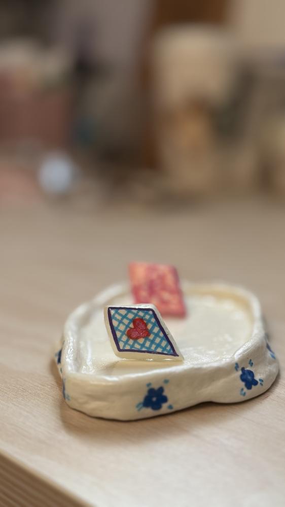 Brooch with velvet bag