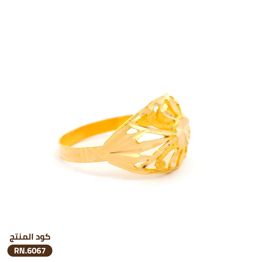 خاتم تصميم فريد ذهب عيار 21 (RN.6067)