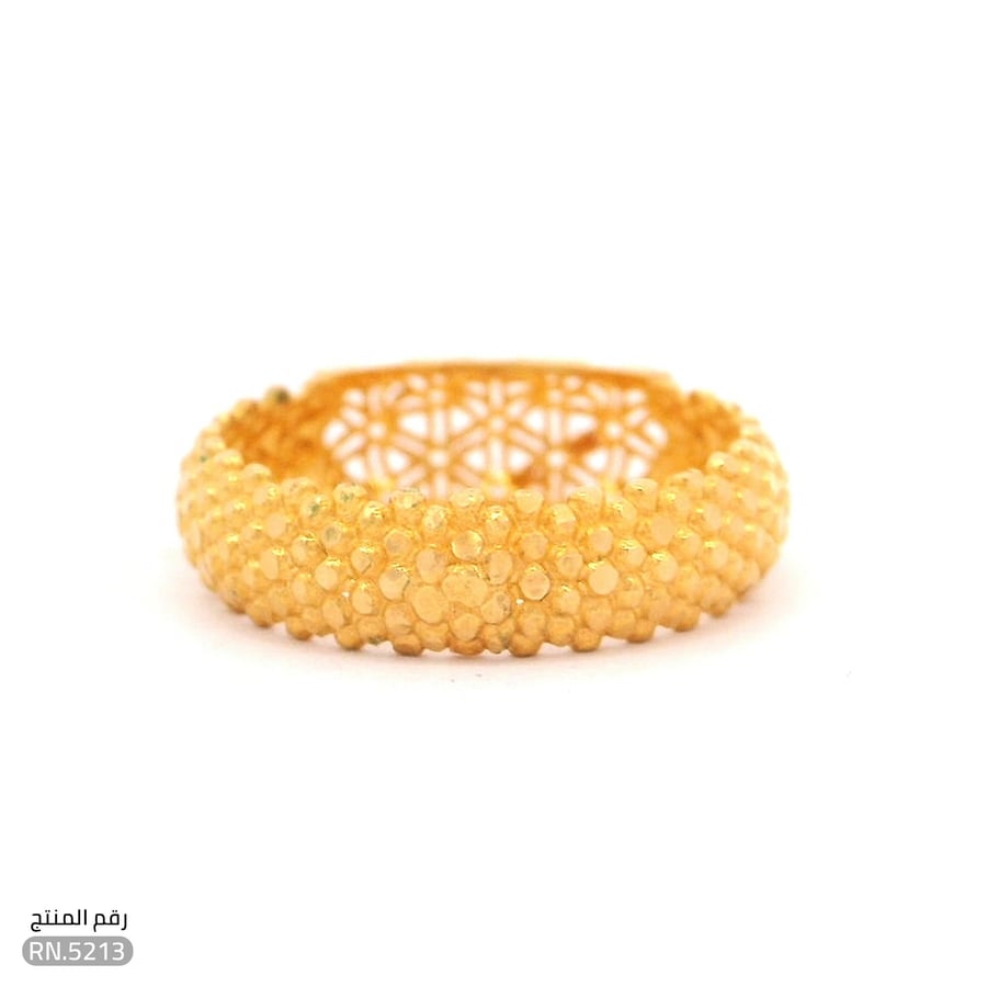 خاتم بنقش مميز ناعم ذهب عيار 21 (RN.5213)