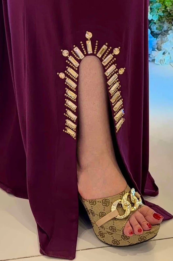 فستان طويق
