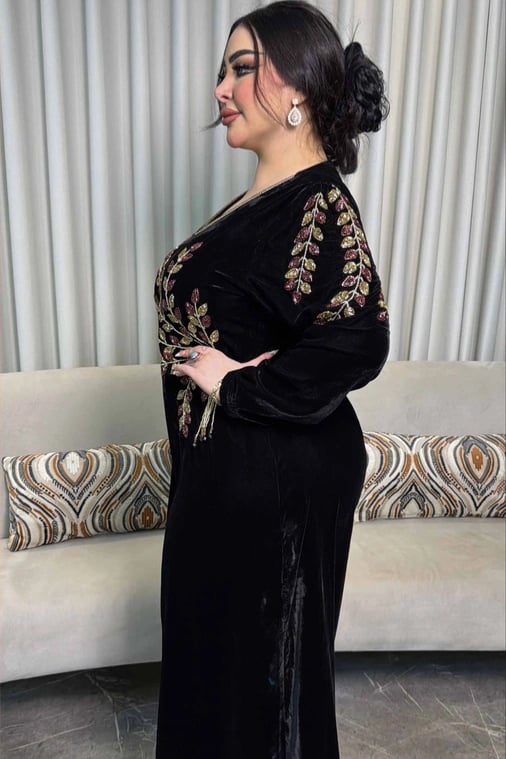 جلابية منيره - شك يدوي
