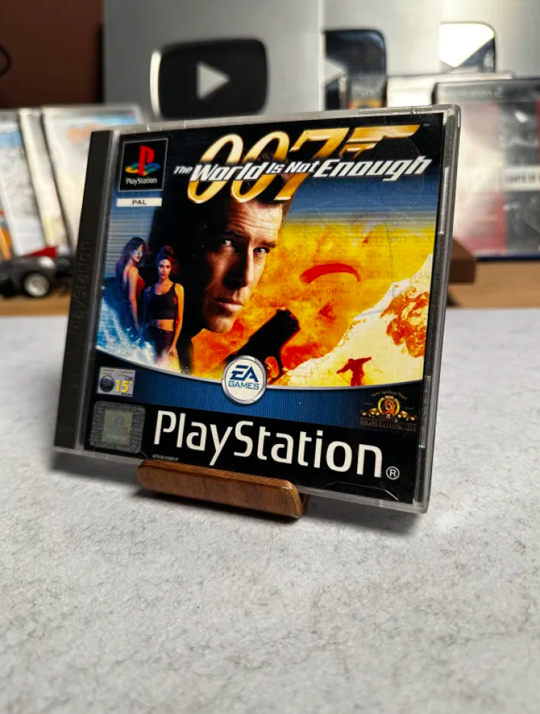 THE WORLD IS NOT ENOUGH 007 - PS1 -PAL