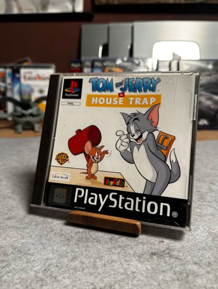 TOM AND JERRY IN HOUSE TRAP - PS1 -PAL