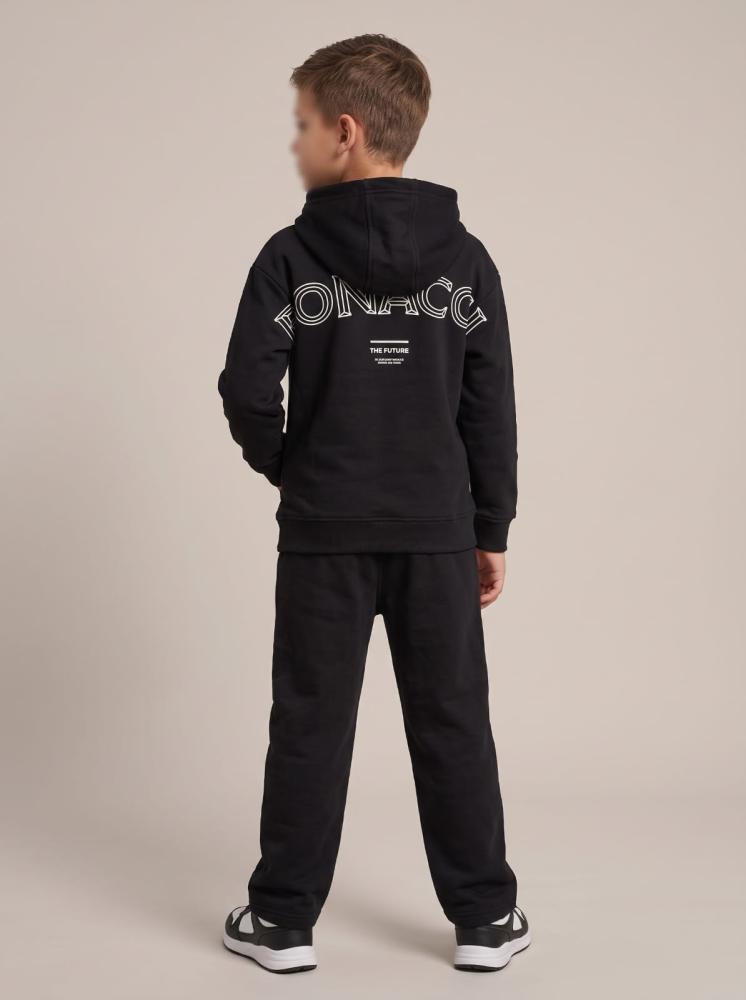 طقم شبابي ولادي