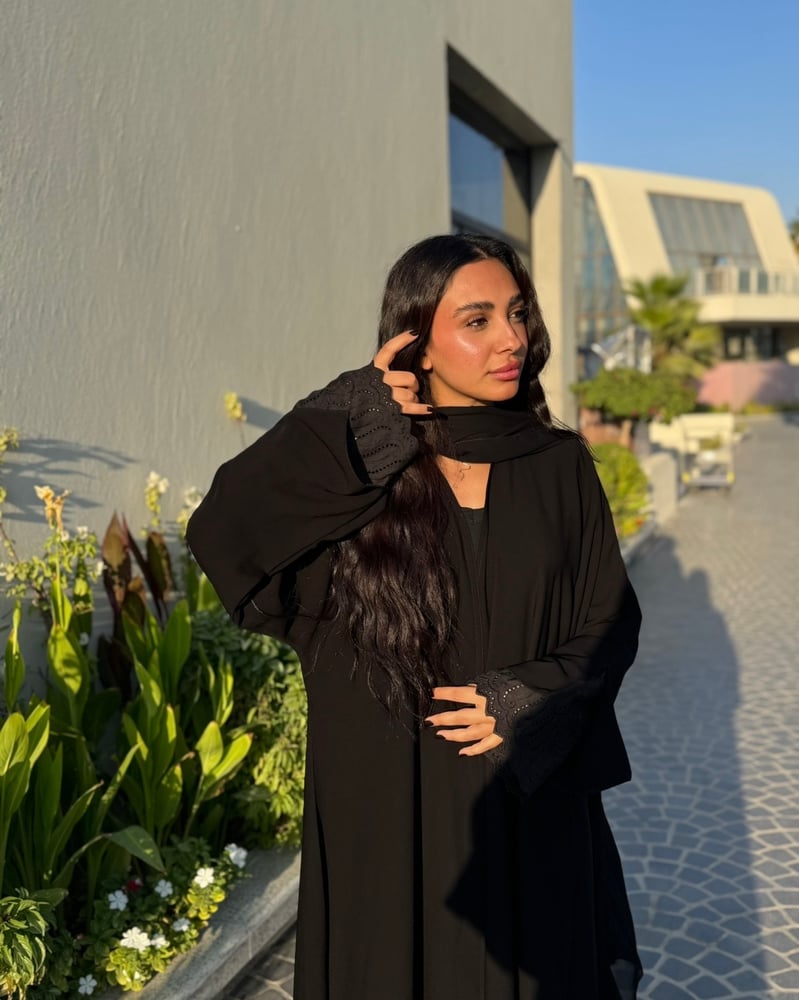 عباية نجلاء