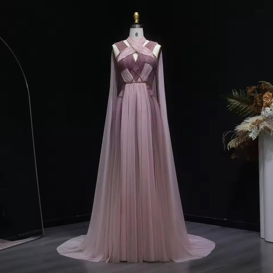Ombre-colored dress in beige and pink
