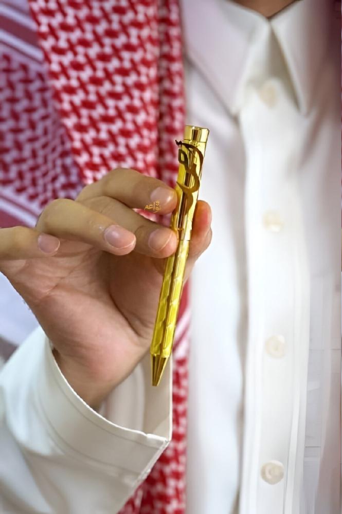قلم بالاسم