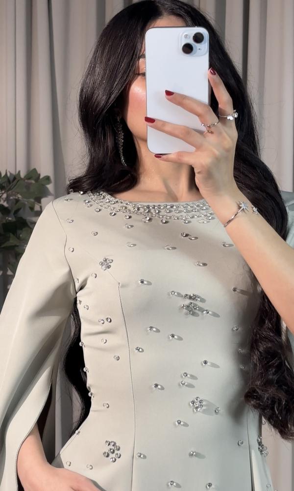 فستان تفني
