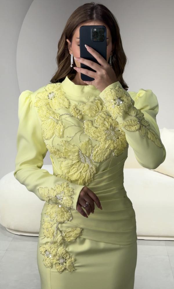 Long lemon-colored dress