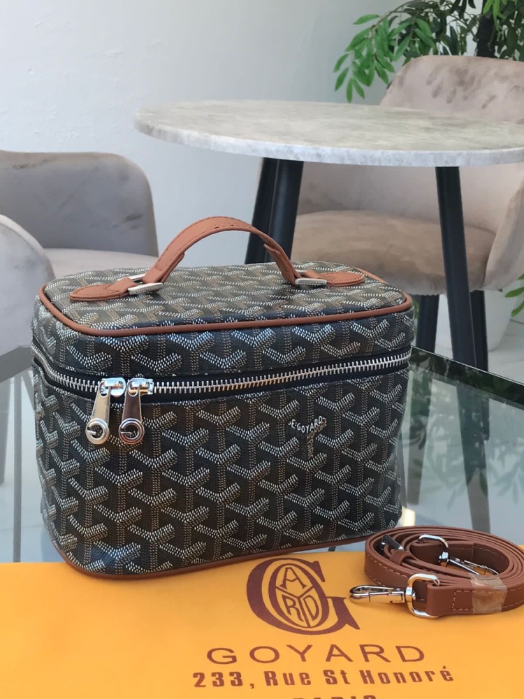 شنطة درجة أولى
