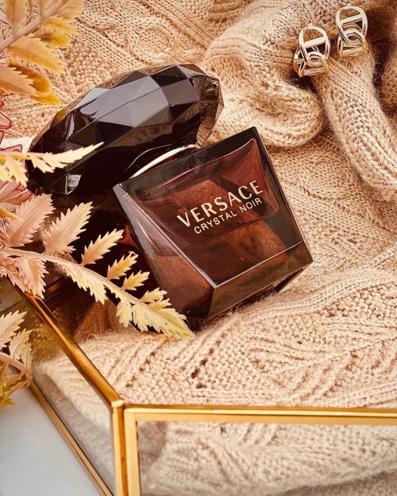 فرزاتشي كريستال نوار - Versace Crystal Noir [ تعبئة 100 مل ]
