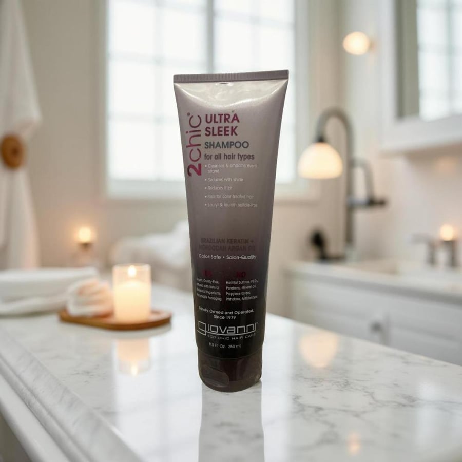 Giovanni 2Chic Ultra-Sleek Keratin & Argan Shampoo 250ml