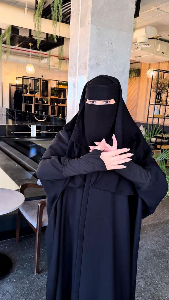 عبايه العنود