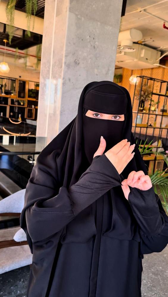عبايه العنود