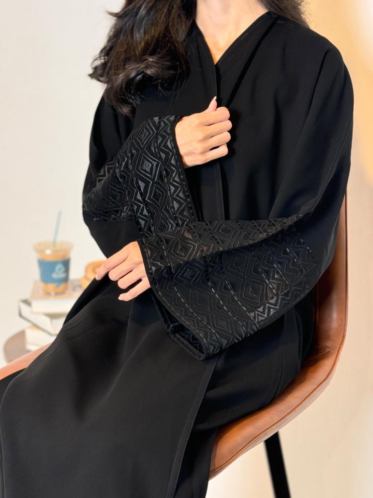 عباية Y16