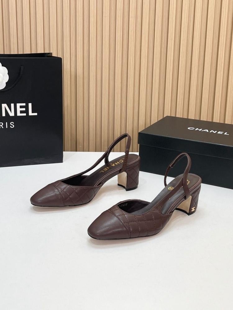 حذاء شانيل Slingback المبطن - بني