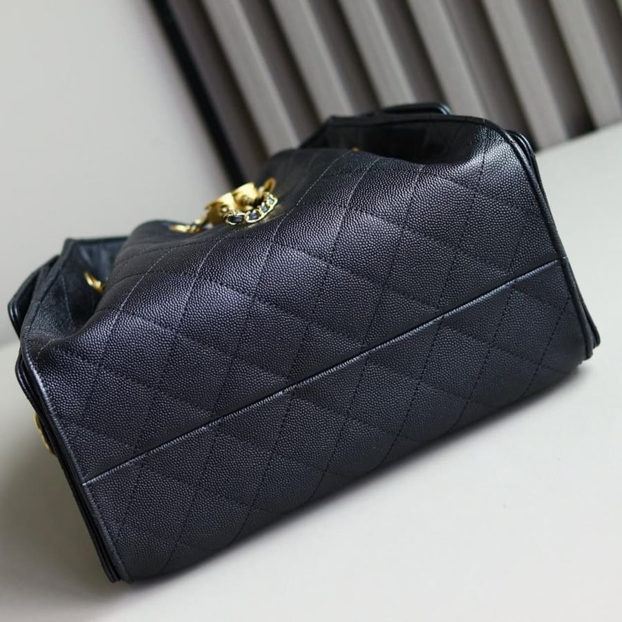 حقيبة Chanel hobo - أسود
