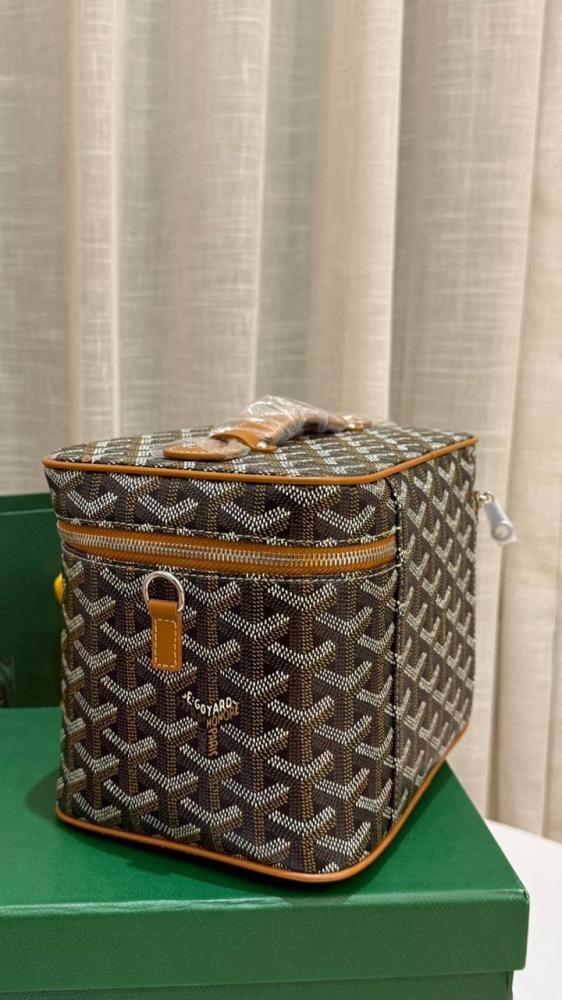 حقيبة غويارد Muse Vanity Case PM- مقاس 20