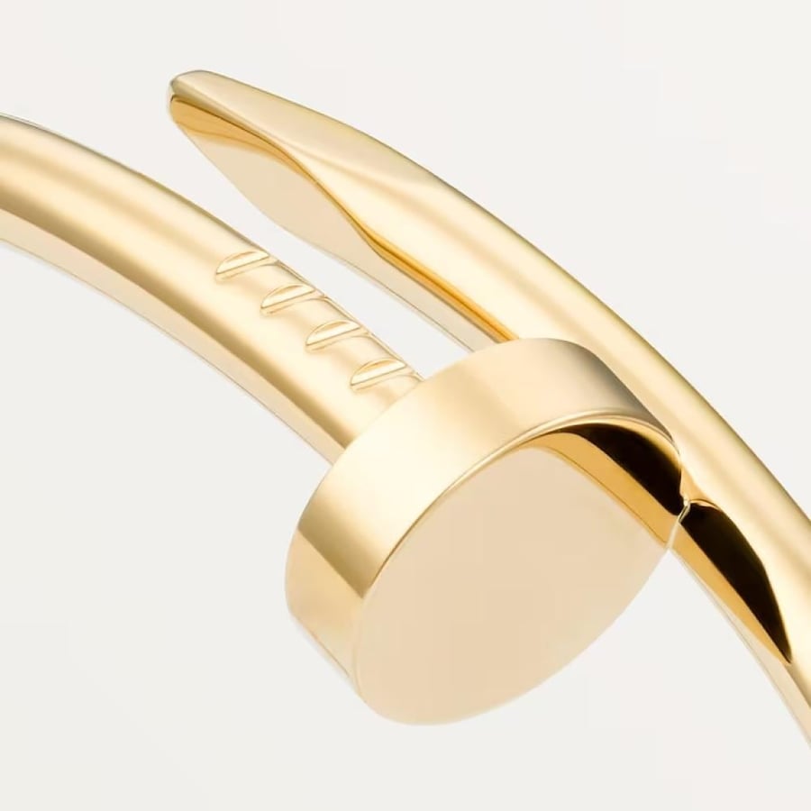 اسوارة مطلية بالذهب من Cartier بتصميم مسمار