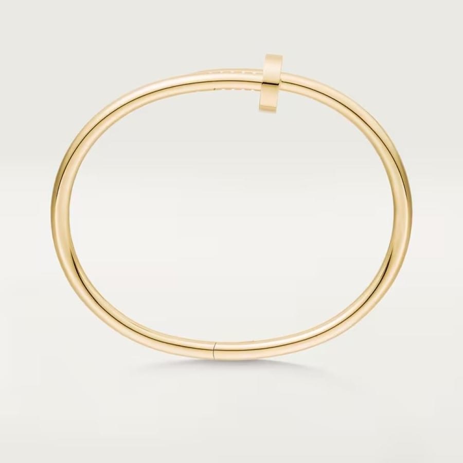 اسوارة مطلية بالذهب من Cartier بتصميم مسمار