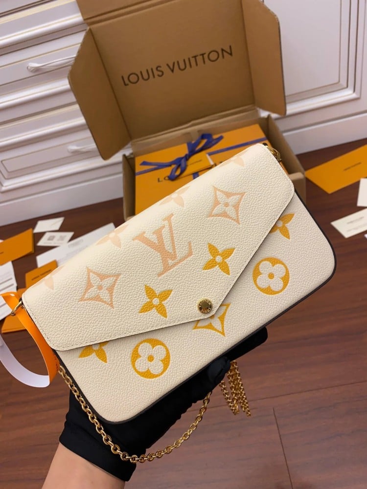 حقيبة لويس فيتون Pochette Félicie-مقاس 21