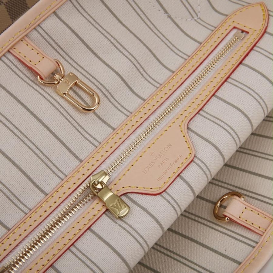 حقيبة لويس فيتون Neverfull MM - بيج