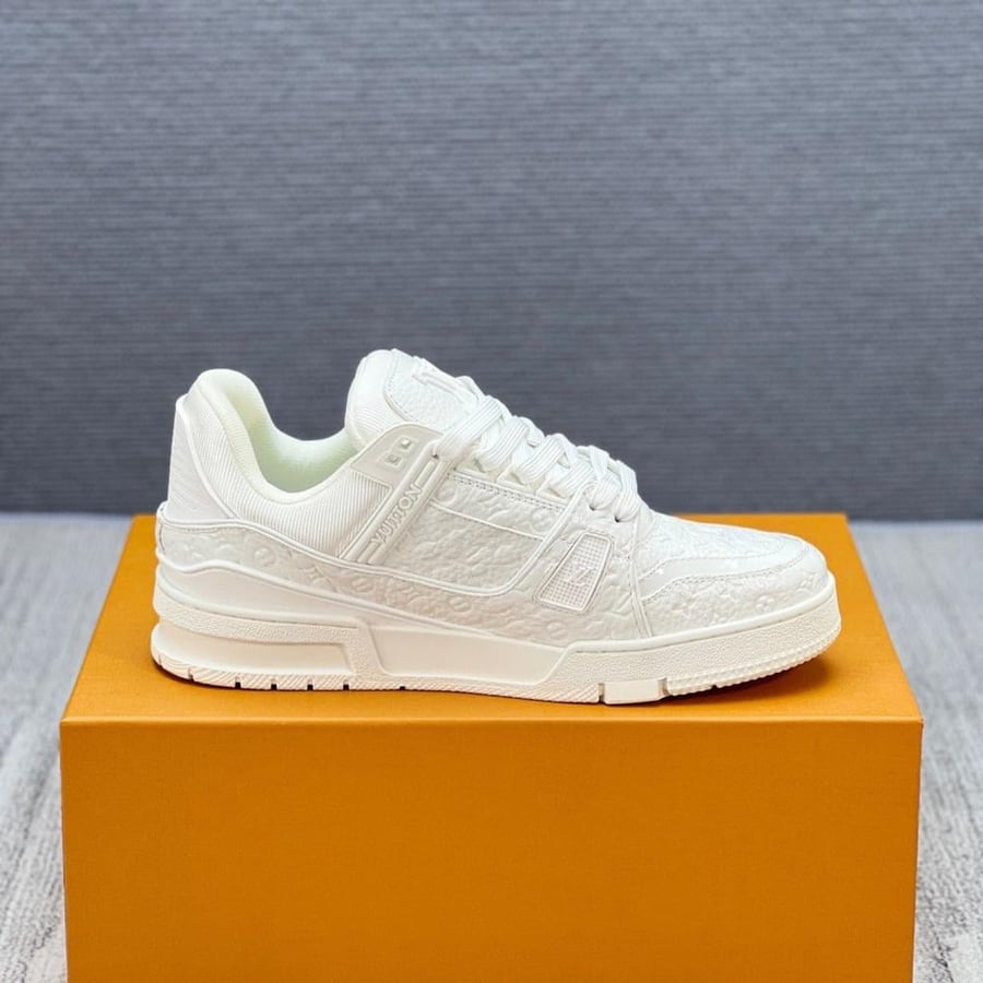 حذاء LV Trainer من لويس فيتون