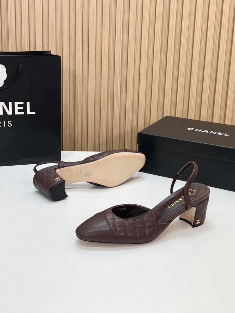 حذاء شانيل Slingback المبطن - بني